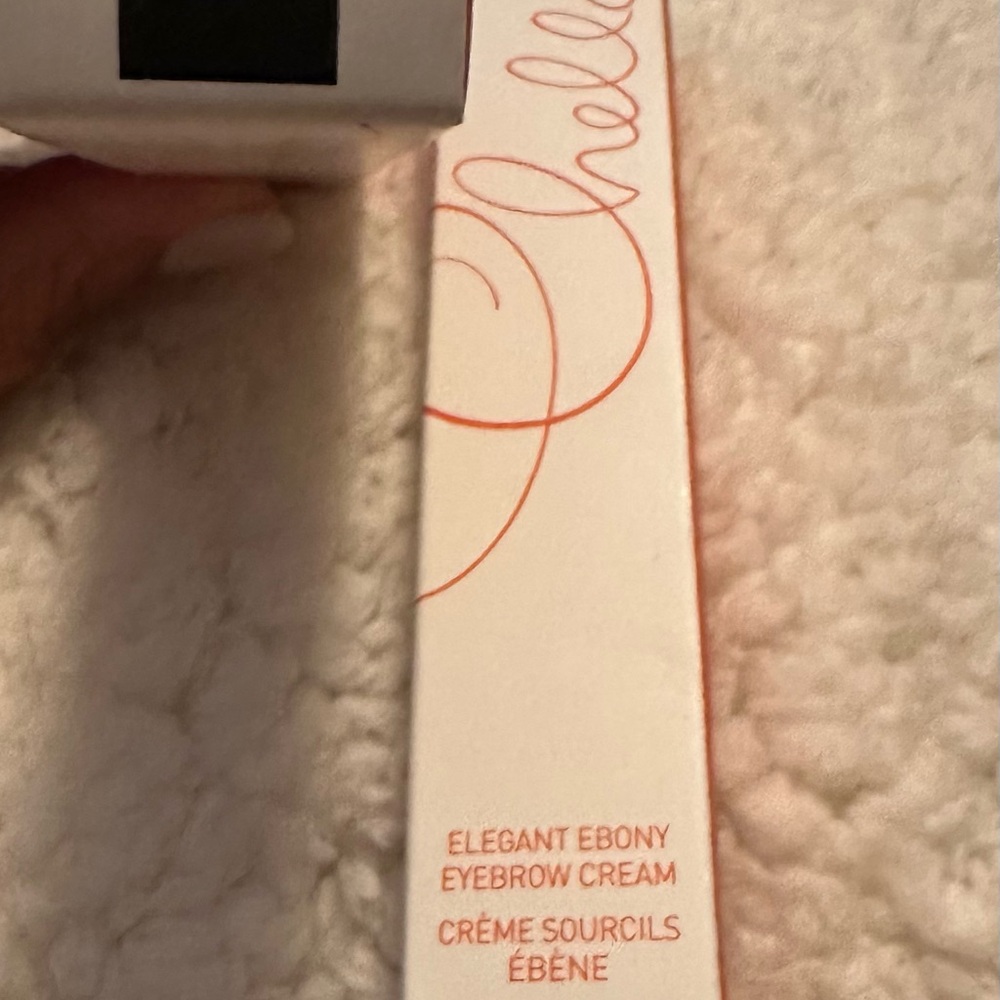 Chella Elegant Ebony Eyebrow Cream